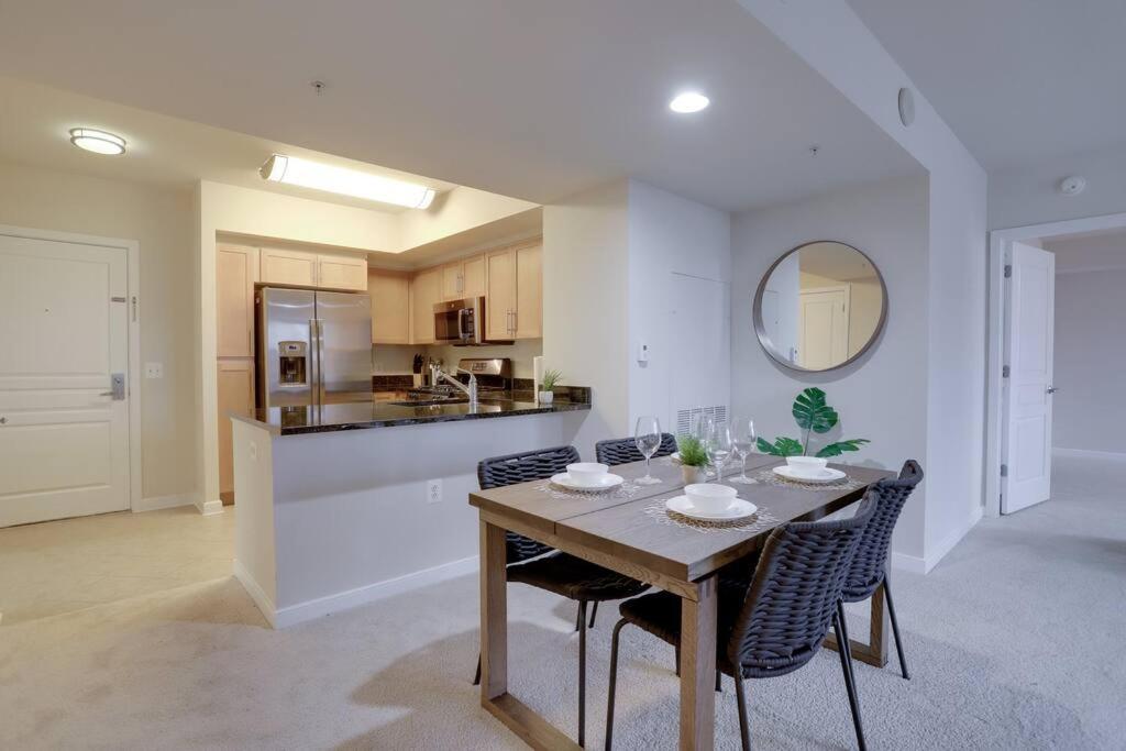 Bright And Cozy Apartment Near Pentagon City Arlington Exterior photo